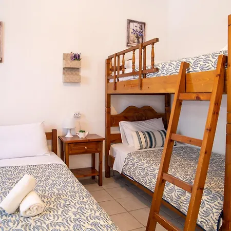 Guest house Faros - Drosostalides, 3*